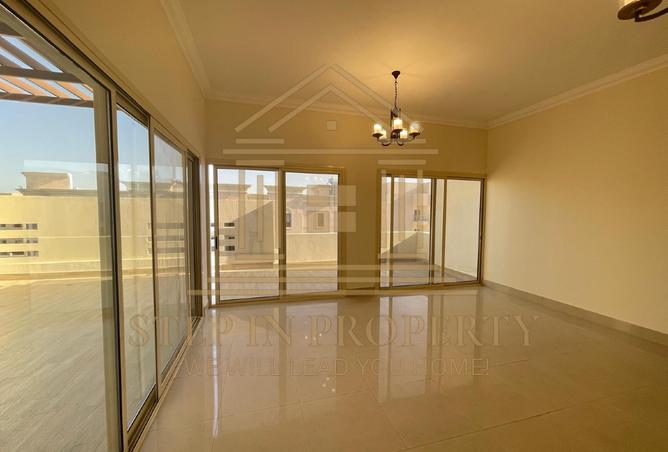 853994 - Property Image 2