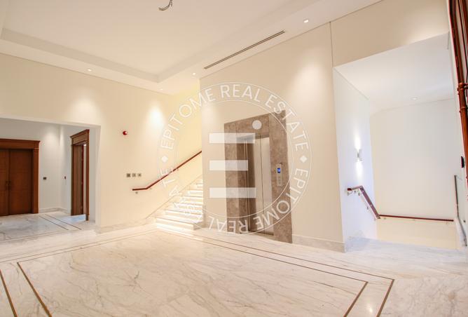 854995 - Property Image 2