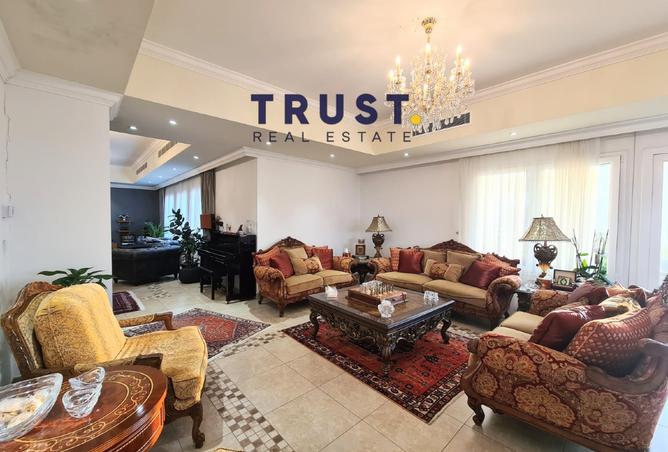 856418 - Property Image 3