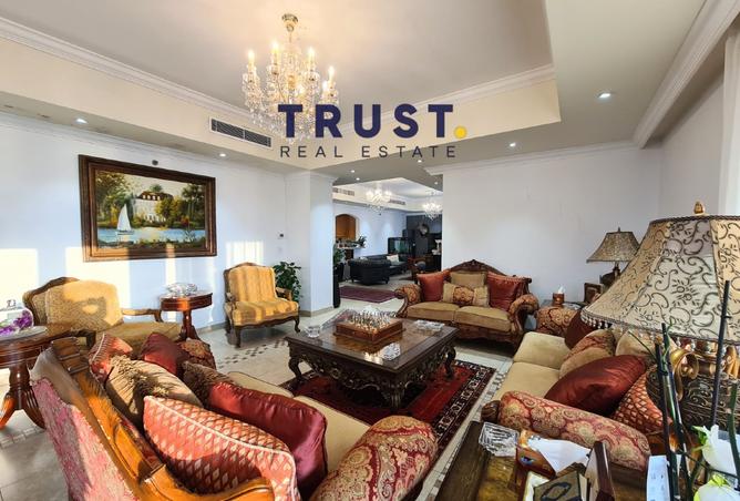 856418 - Property Image 2