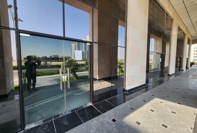 856781 - Property Main Image