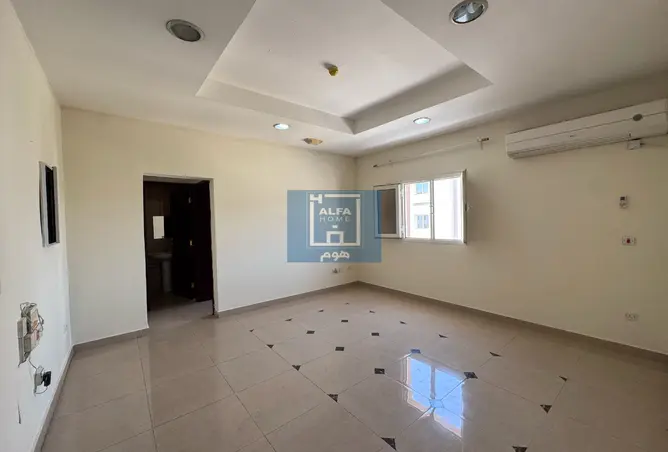 967881 - Property Image 2
