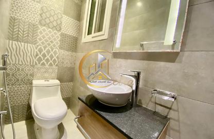 Apartment - 1 Bedroom - 2 Bathrooms for rent in Thabit Bin Zaid Street - Al Mansoura - Doha Apartment - 1 Bedroom - 2 Bathrooms for rent in Thabit Bin Zaid Street - Al Mansoura - Doha