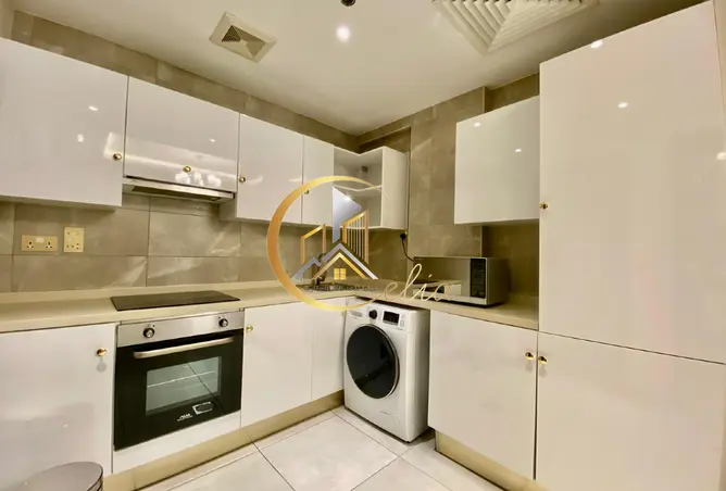 886816 - Property Image 2