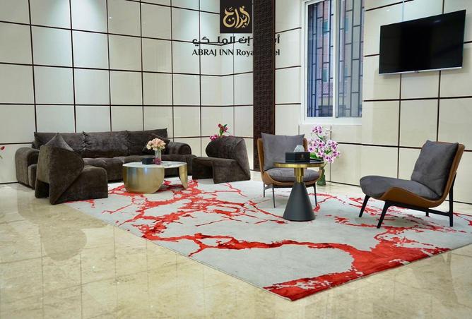 857558 - Property Image 3