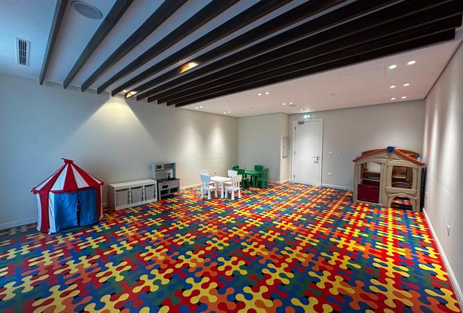 857933 - Property Image 2