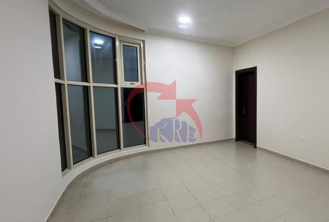 54876638 - صورة العقار 2