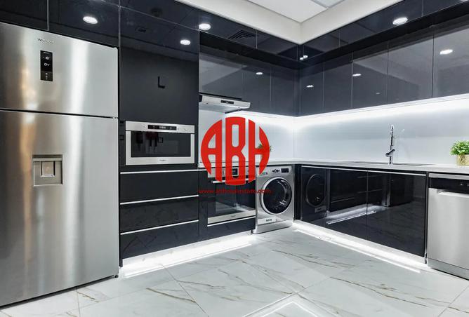 858865 - Property Image 3