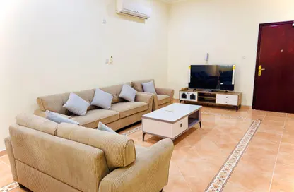 شقة - 2 غرف نوم - 2 حمامات للايجار في بن عمران - فريج بن عمران - الدوحة