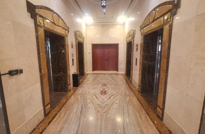 Apartment - 1 - 2 for sale in The Pearl Island - Doha