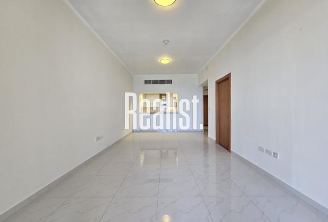 860260 - Property Image 3