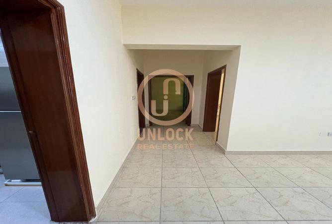 860432 - Property Image 2