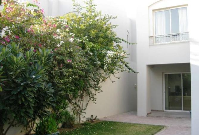 979971 - Property Image 2