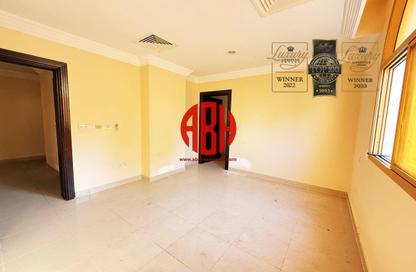 Apartment - 3 Bedrooms - 3 Bathrooms for rent in Al Sadd Road - Al Sadd - Doha