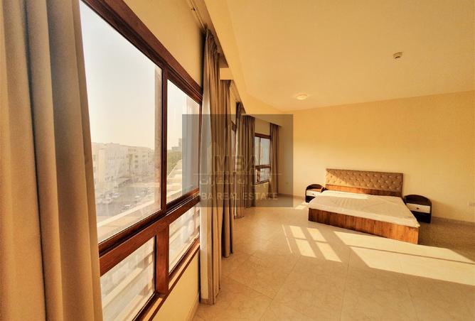 864164 - Property Image 3