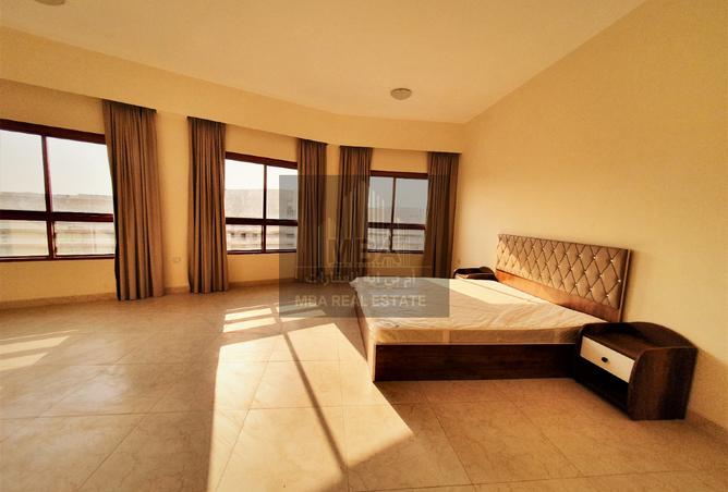 864164 - Property Main Image