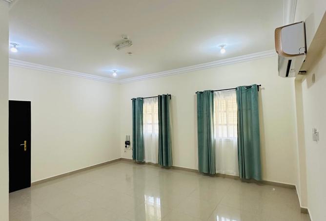 61004772 - Property Main Image