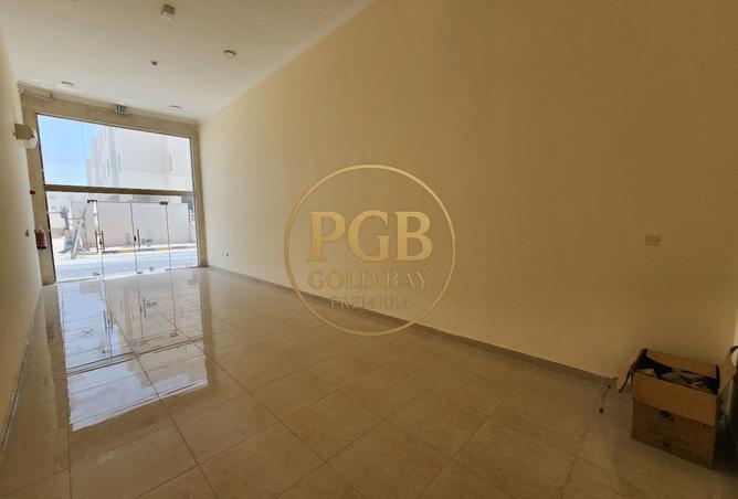 925872 - Property Main Image