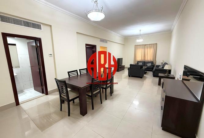 910917 - Property Image 2