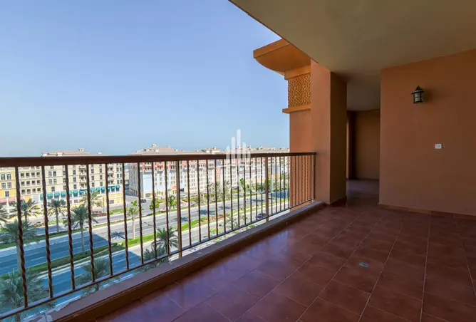 925614 - Property Image 3