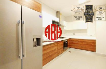 Apartment - 1 Bedroom - 2 Bathrooms for rent in Lusail Marina Heights - Marina District - Lusail