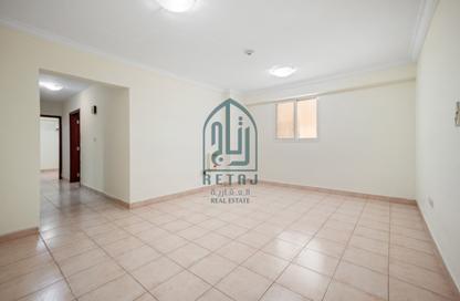Apartment - 3 Bedrooms - 2 Bathrooms for rent in Al Sadd Road - Al Sadd - Doha
