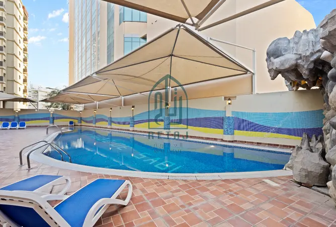 869956 - Property Image 2