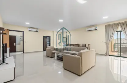 Apartment - 2 Bedrooms - 2 Bathrooms for rent in Old Al Ghanim - Al Ghanim - Doha