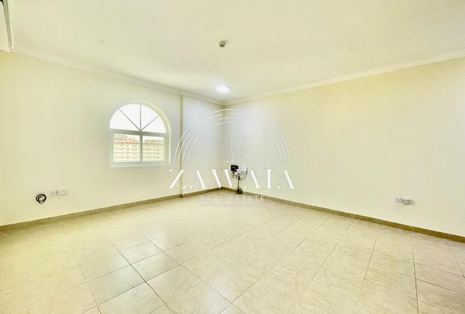 870541 - Property Main Image