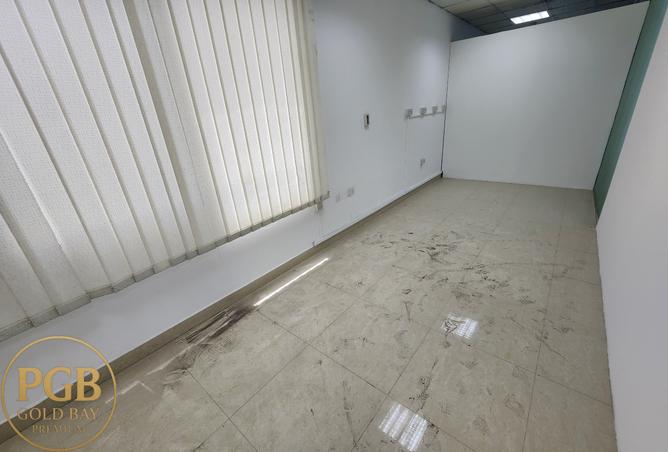 871054 - Property Image 3