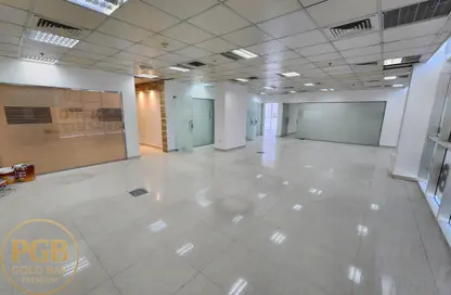 مساحات مكتبية - استوديو - 8 حمامات للايجار في منتزه 7 - المنتزه - الدوحة
