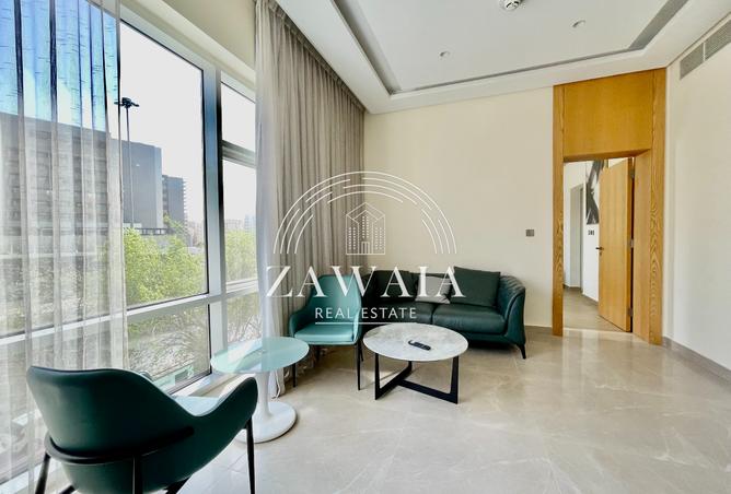 871172 - Property Image 2