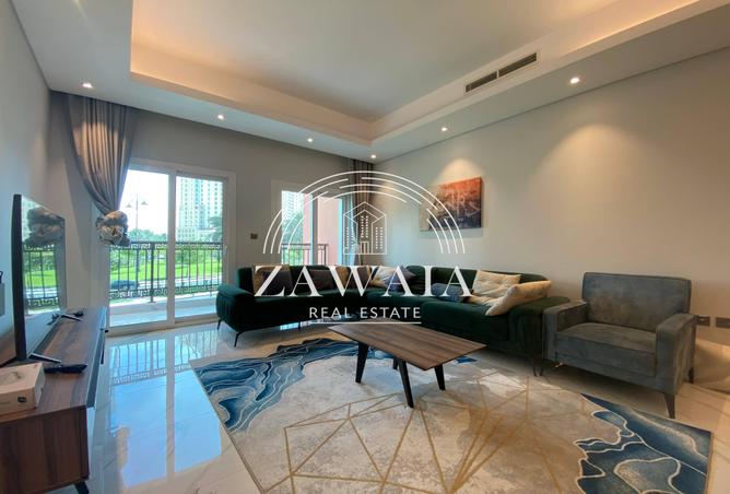 871761 - Property Image 2