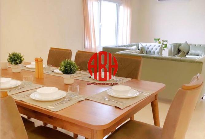 872181 - Property Image 2