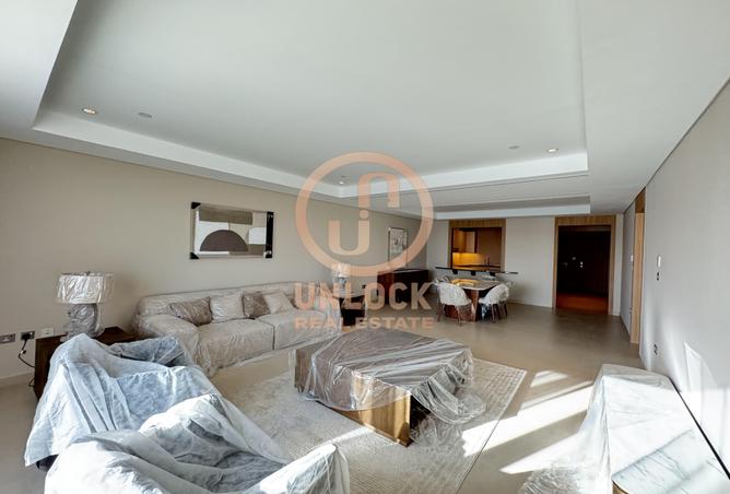 877273 - Property Image 2