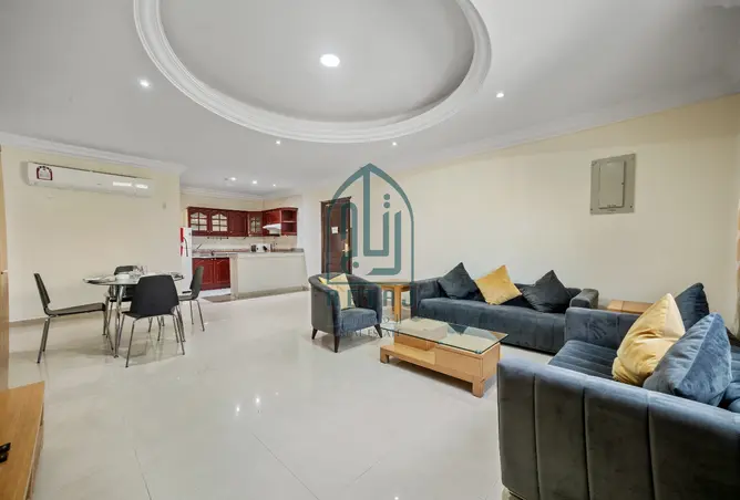 876265 - Property Image 3