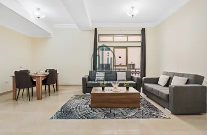 Apartment - 1 Bedroom - 1 Bathroom for rent in Umm Ghwailina Comm - Umm Ghuwalina - Umm Ghuwailina - Doha