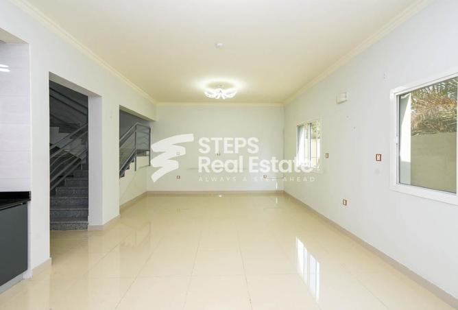 955506 - Property Image 2