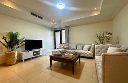 Apartment - 2 Bedrooms - 2 Bathrooms for rent in Porto Arabia - The Pearl Island - Doha