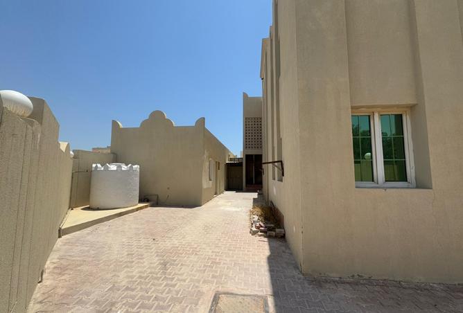 877719 - صورة العقار 2