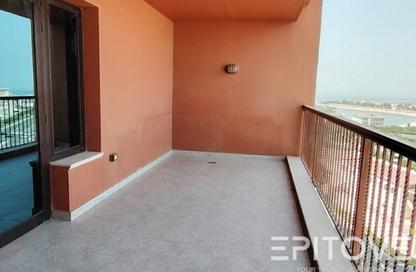Apartment - 2 Bedrooms - 3 Bathrooms for rent in East Porto Drive - Porto Arabia - The Pearl Island - Doha