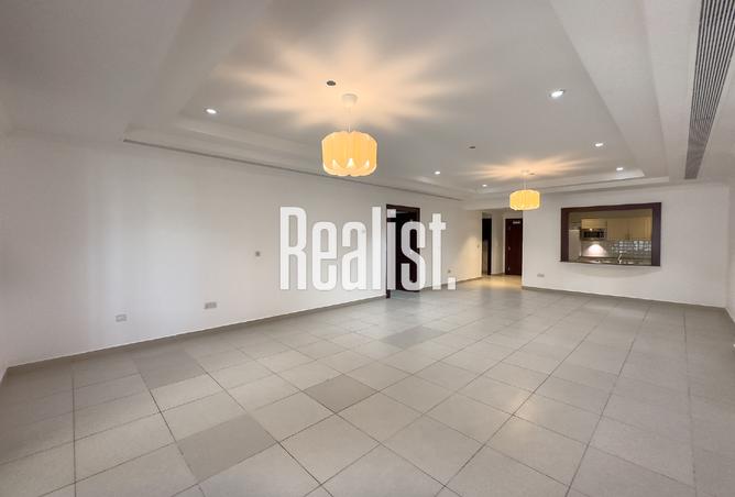 879130 - Property Image 3