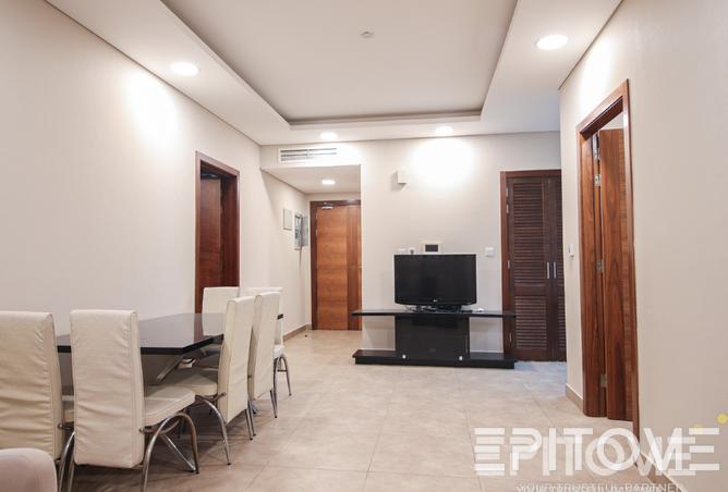 879645 - Property Image 3