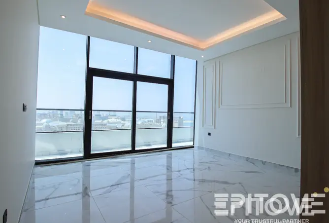 879664 - Property Image 3