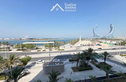 Apartment - 1 Bedroom - 2 Bathrooms for sale in Marina District - Lusail