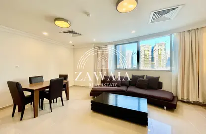 Apartment - 2 Bedrooms - 2 Bathrooms for rent in Al Owaina Tower - Old Salata - Salata - Doha