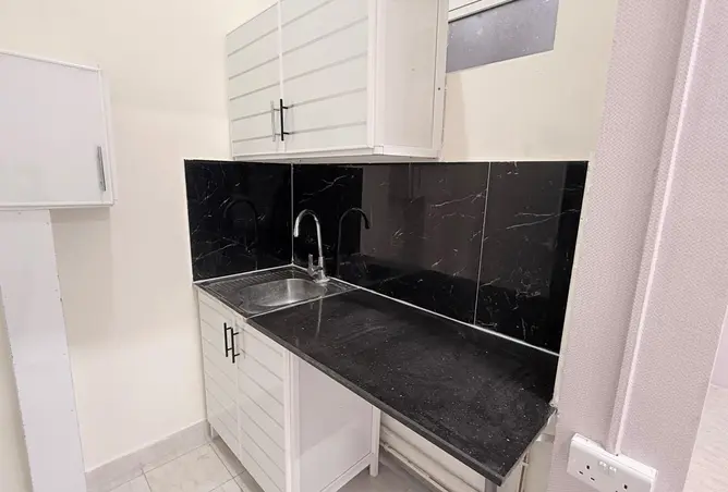 882617 - Property Image 2