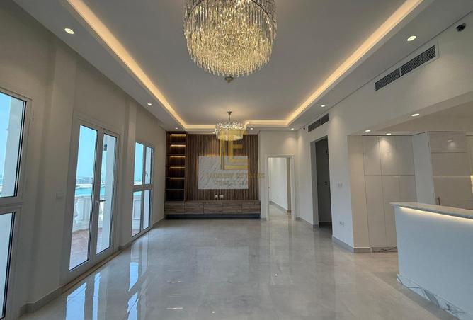 883281 - Property Main Image