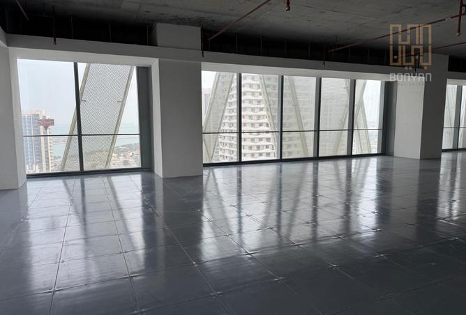 883676 - صورة العقار 3