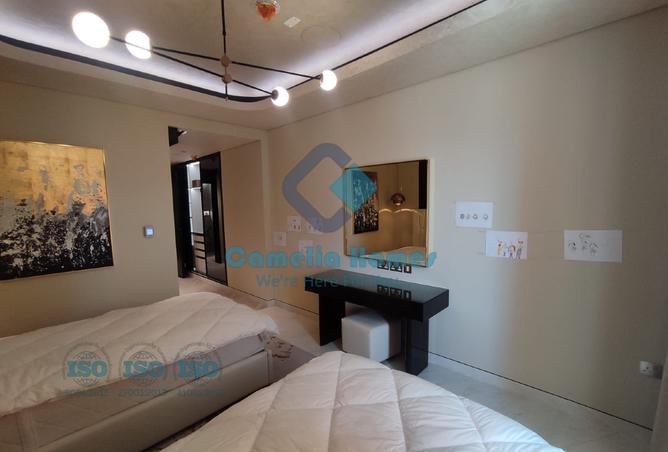 884267 - Property Image 2